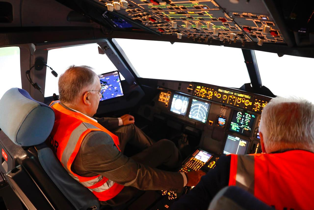 faca1650-3fc9-4d3a-932c-883354bae2a6.jpg